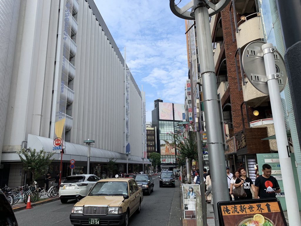【オタクの暇つぶし】LOBBYLOUNGE渋谷のWi-fiと電源【文化村】
